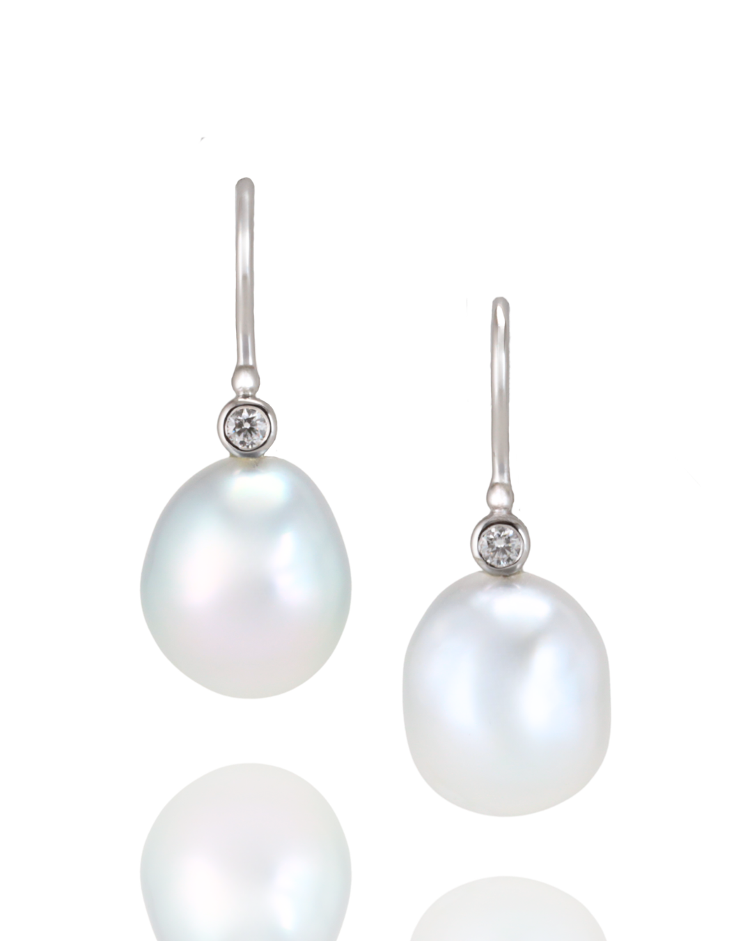 beautiful south sea baroque pearl and diamond earrings set in white gold, Zappacosta Jewels 