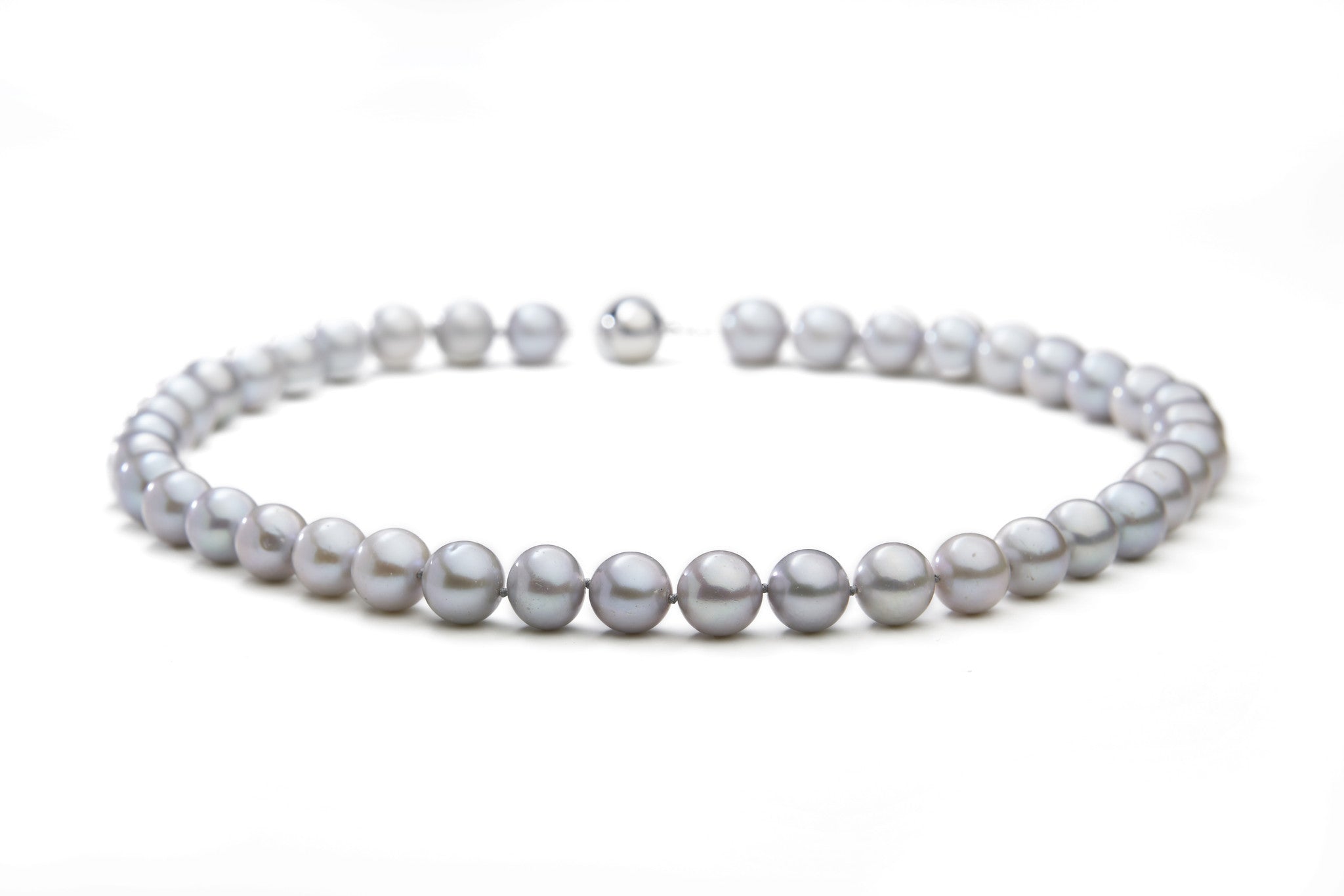 Silver Fresh Water Pearl Necklace with White Gold clasp