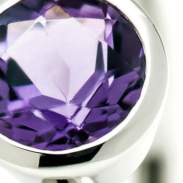 White Gold Bezel Amethyst Ring